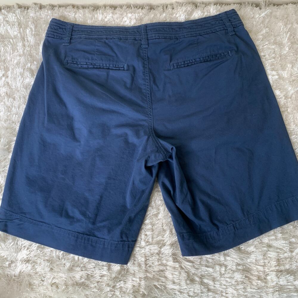 Naturals Navy  Blue Stretch Cotton Flat Front Shorts Sz 8